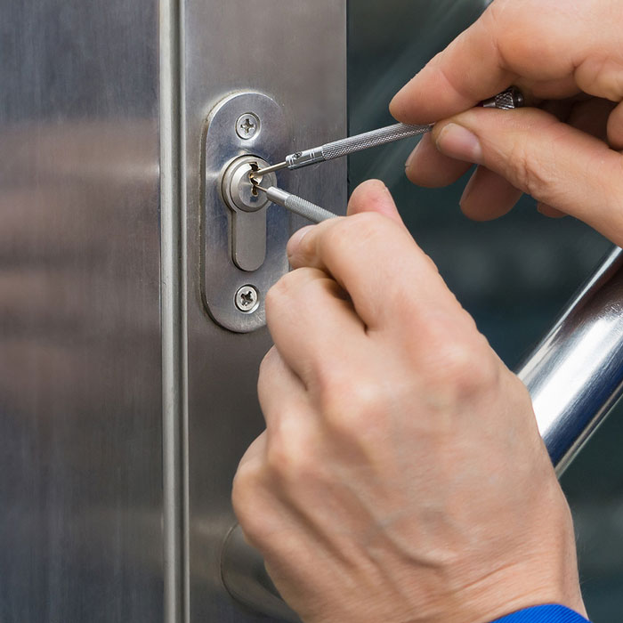 Professional Locksmith Dubai Services